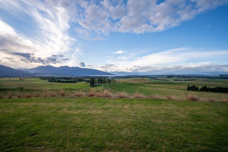 113 Ramparts Road Te Anau_23