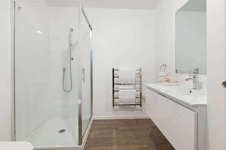 7b Mavis Place Beach Haven_20