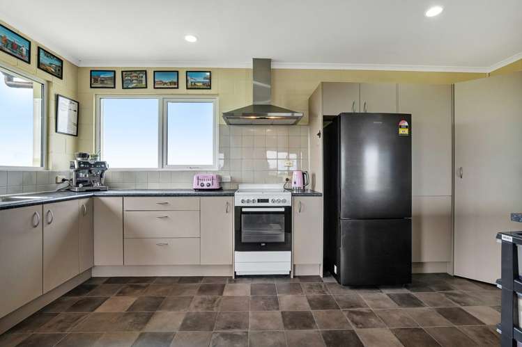 204a Tai Road Opunake_9