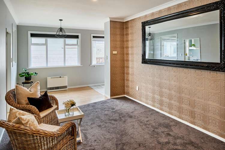 14 Mana Esplanade Paremata_7