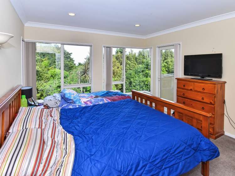 29 Silkwood Grove Totara Heights_5