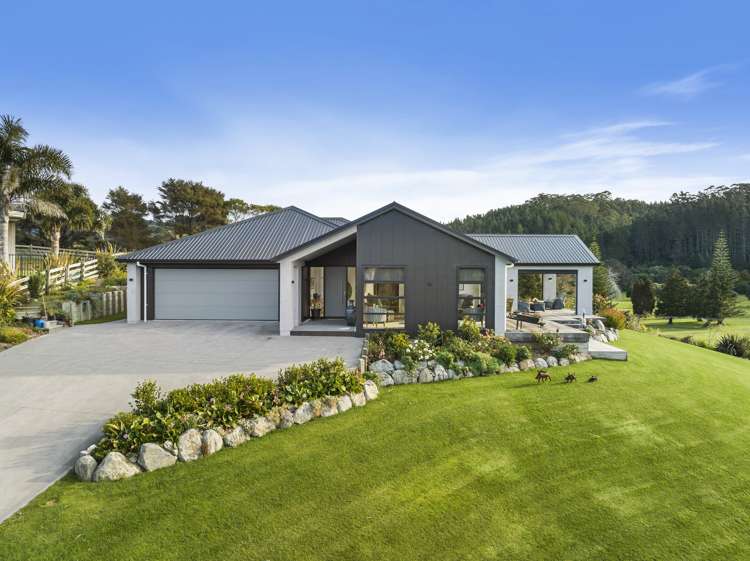 19 Titoki Lane Whangamata_38