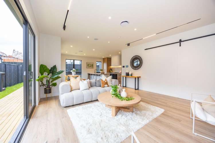 69 Tukutata Crescent Milldale_5