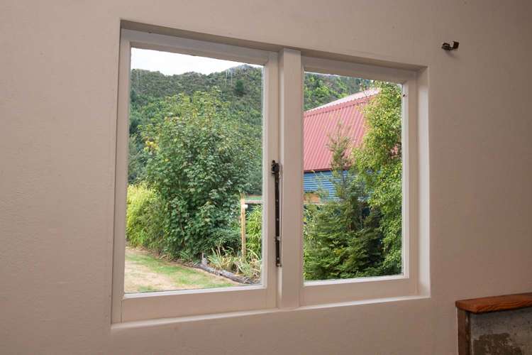 23a Hythe Street Lumsden Surrounds_7