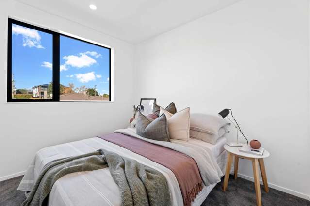 4/3 Derrett Place Mangere Bridge_4