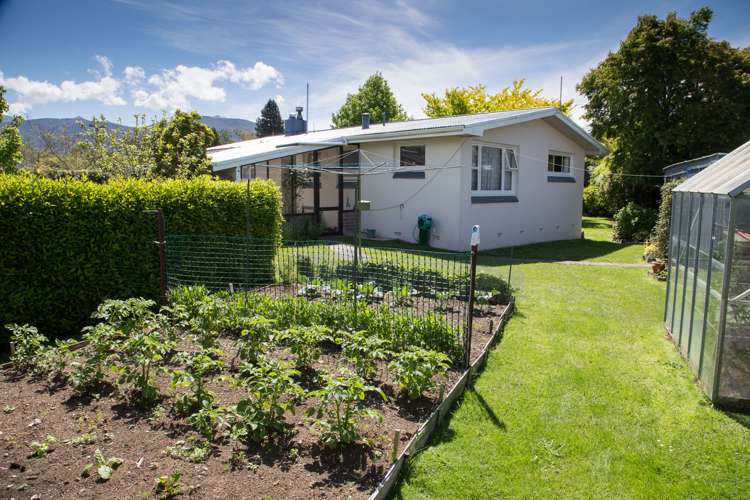 7 Quill Street Te Anau_17