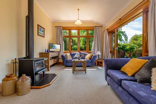 7 Saint Johns Avenue Palmerston North Central_1