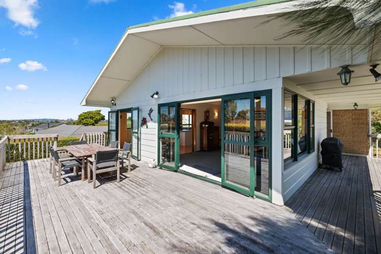 14 Imatra Place Sunnyhills_8