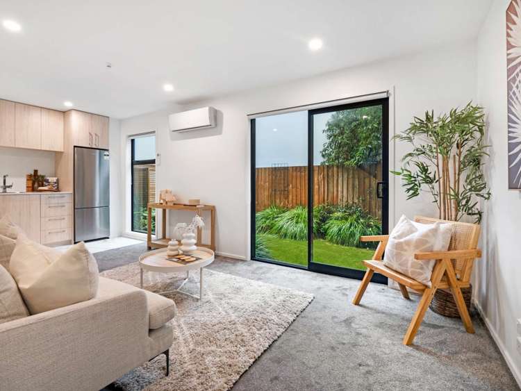 3/322 Hereford Street_3