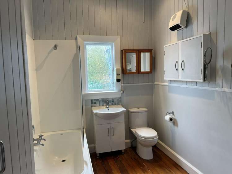 30 Grey Road 11293_5