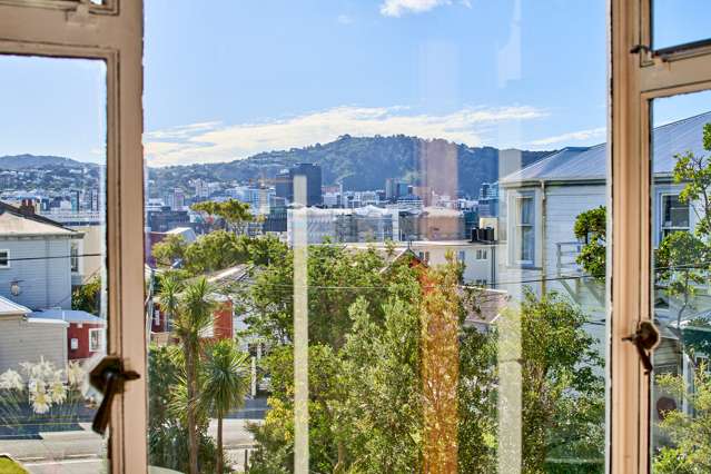 10/17 Brougham Street Mount Victoria_1