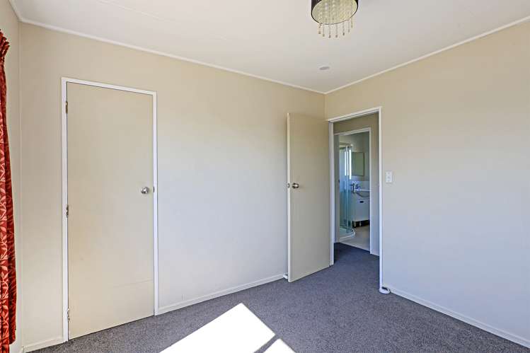 347 Flaxmere Avenue Flaxmere_7