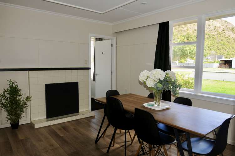 85 Bledisloe Street Kurow_8