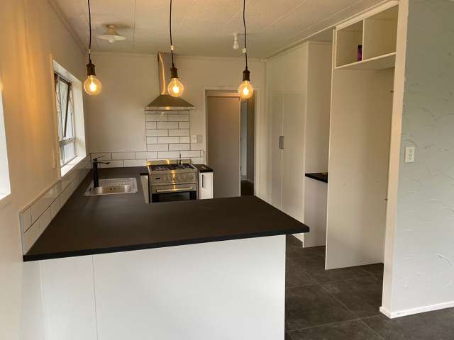 3 Bedroom newly renovated home in central Kerikeri