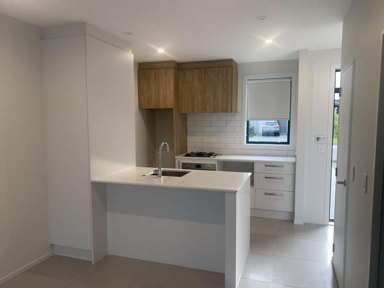 144 TE NAPI DRIVE "WAIATA SHORES" Takanini_2