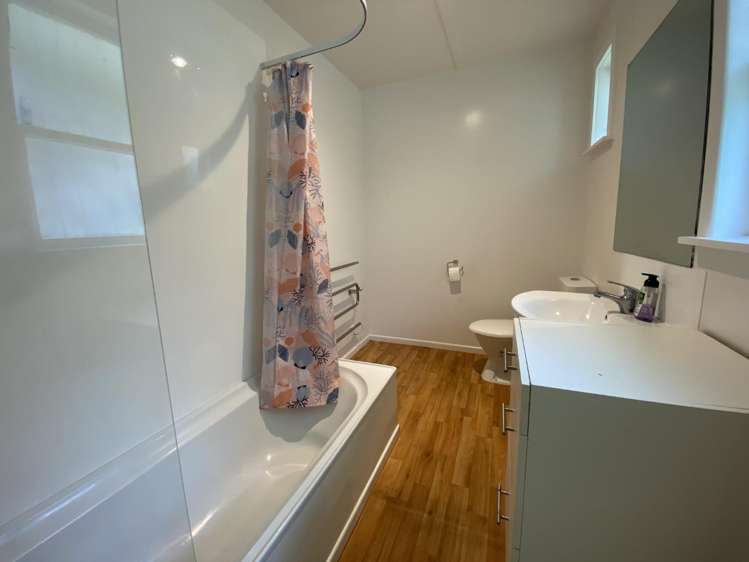 19 Shackleton Grove 1350_12