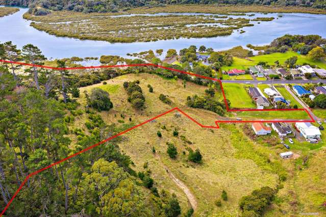 42 Weranui Road Waiwera_3