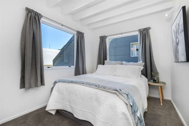 23a Watts Road Fernhill/Sunshine Bay_6