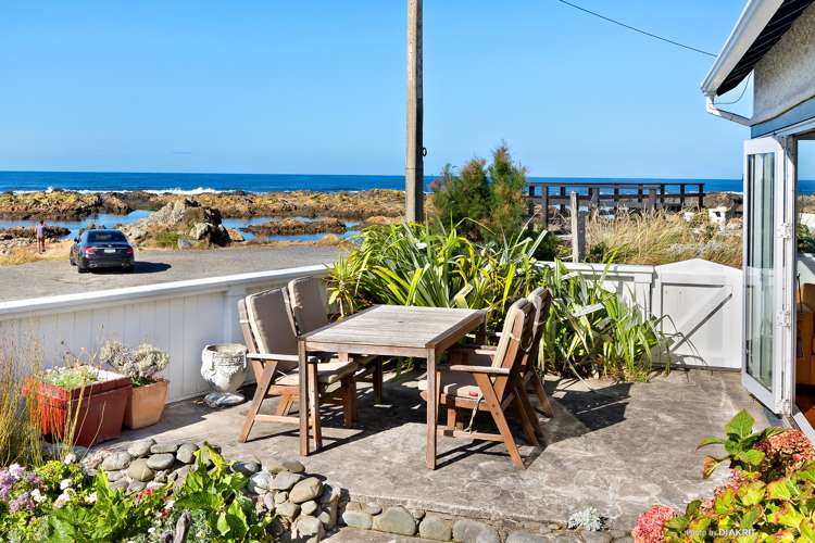 336 The Esplanade Island Bay_9