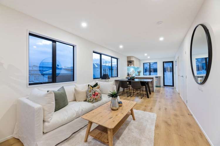 4/57 Aranui Road Mount Wellington_5