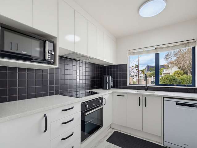 3/71 Fernhill Way Oteha_3