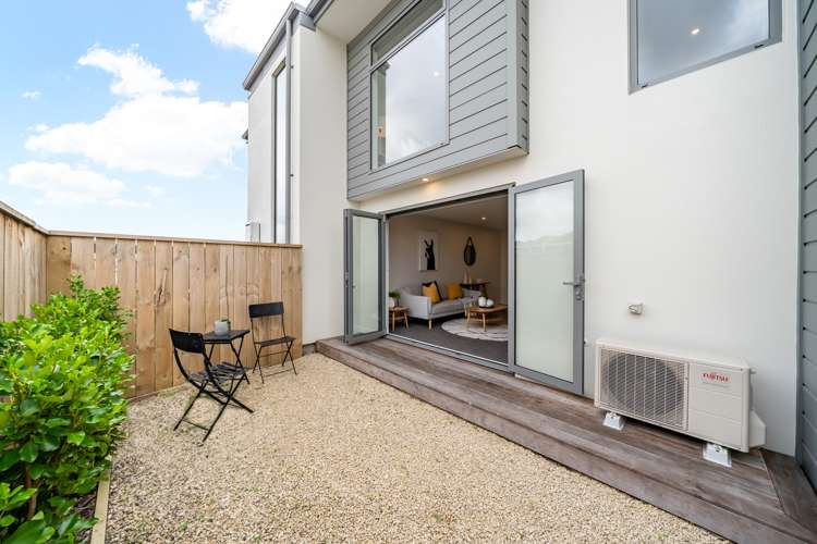 11/5 Taine Street Taita_17