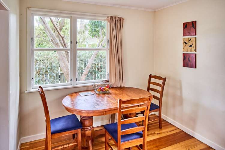 24 Redwood Avenue Tawa_4