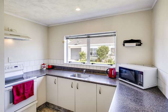 2/55 Meeanee Road Taradale_2