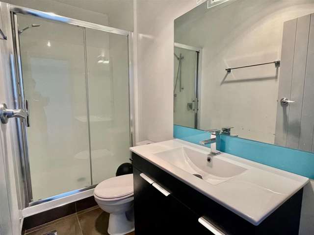 3/124 Bright Street Gisborne_3