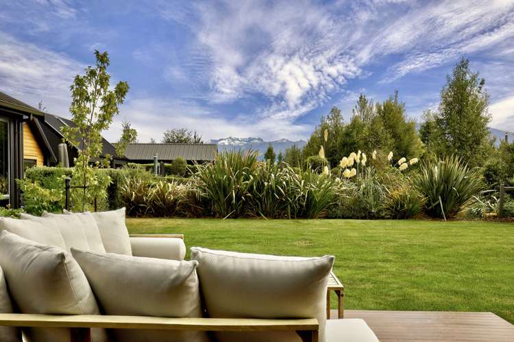 14 Jacks Point Rise Jacks Point_13