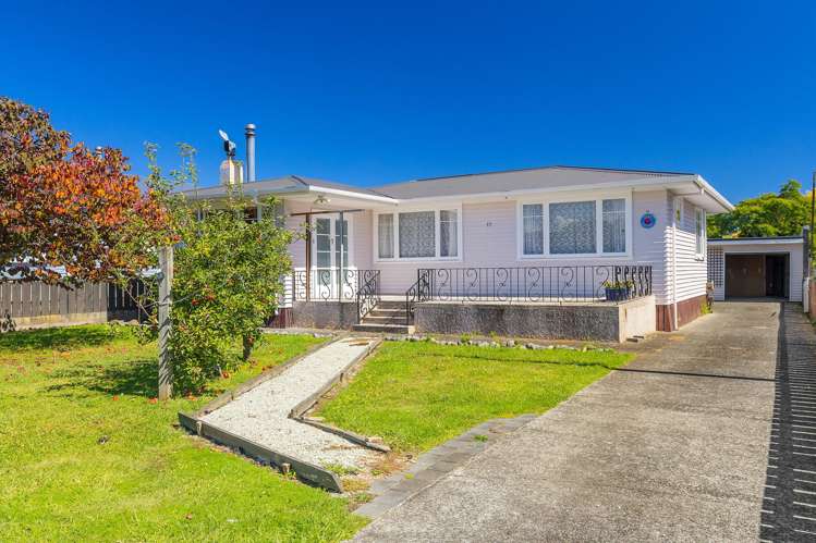 17 Paraone Street_0