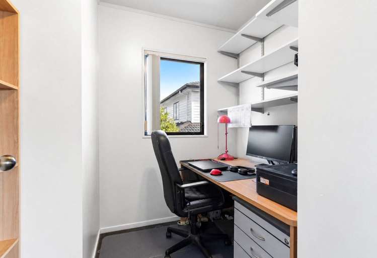 2/66 Spencer Road Pinehill_7