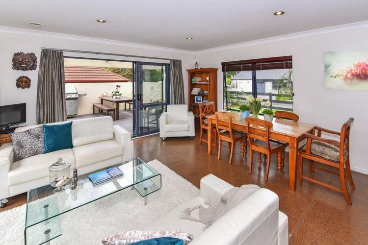 3 Idris Court The Gardens_7