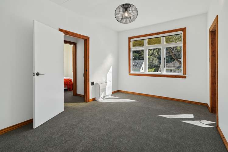 53 Murphy Street Toi Toi_8