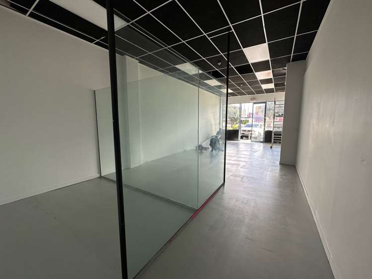 Unit 4/8 Quay Street Auckland Central_4