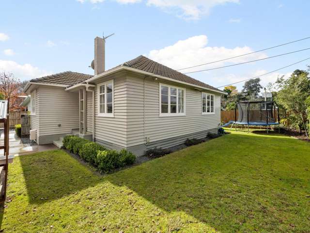 634 River Road Chartwell_2