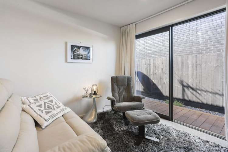 15 Eminence Drive Northwood_13