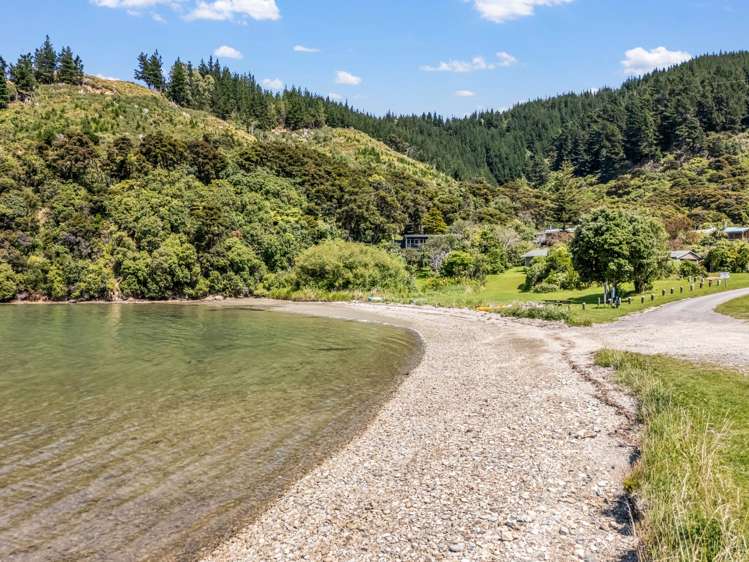 16 Hakahaka Road Port Underwood_22