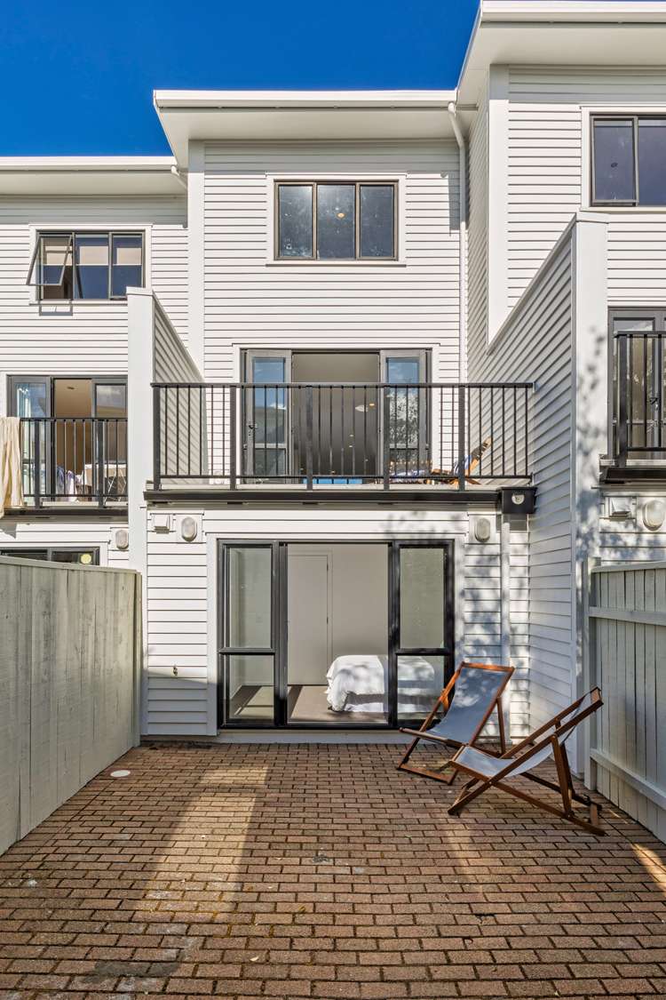 49/17 Lyon Avenue Mount Albert_0