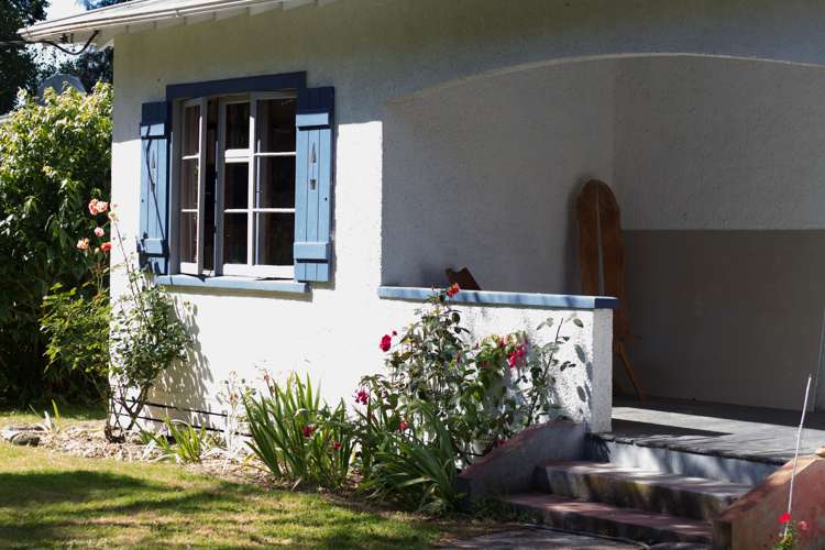 584 No 3 Line Okoia_20