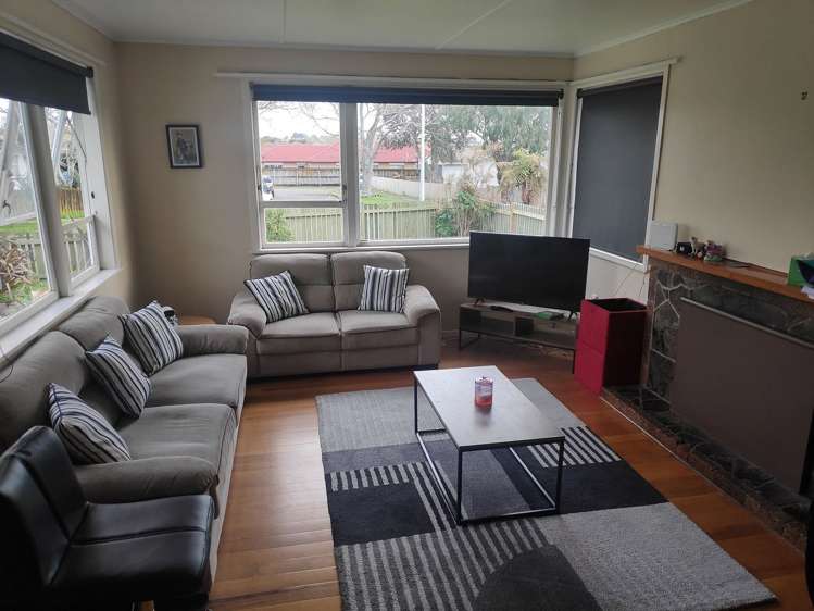 11 London Street Pukekohe_12