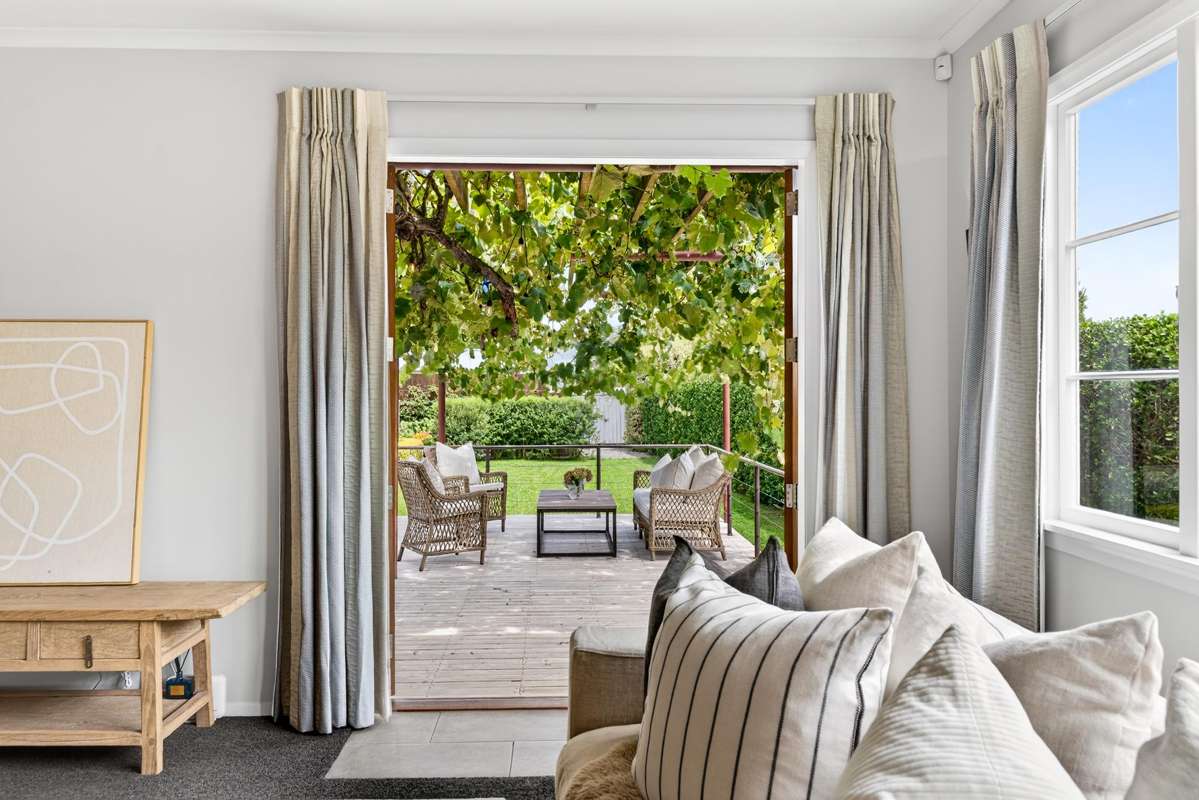 913 Lawrence Street_3