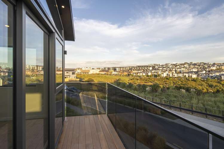 52 Streamview Way Long Bay_12