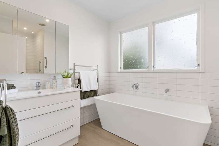 1/120 Orakei Road Remuera_11