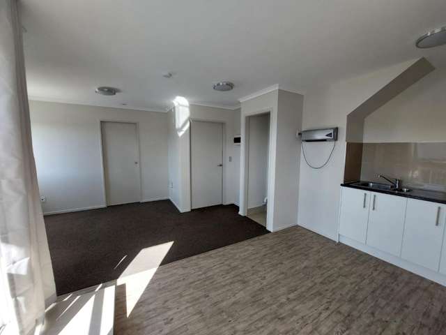 3/4 Wallson Crescent 1832_1