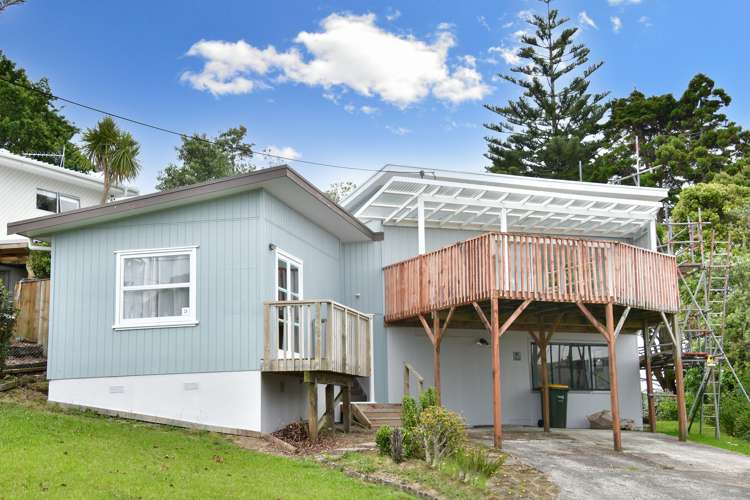 36 Doyly Drive Stanmore Bay_1