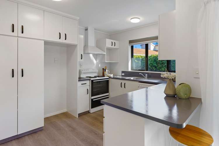 1/37 Rosebank Grove Waikanae_9