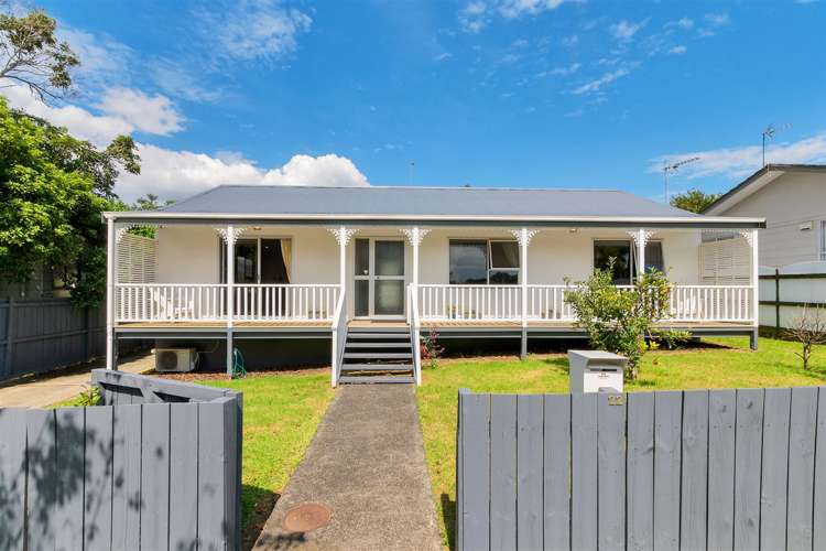 22 Bluewater Place Wattle Downs_0