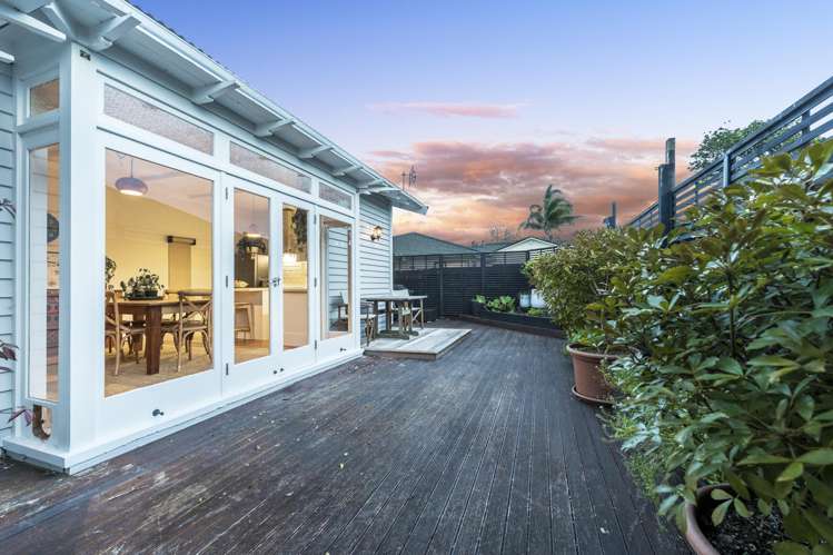 13 Elcoat Avenue Henderson_26