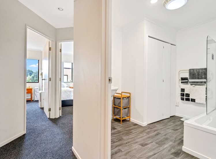 4/15 Harbour View Road Te Atatu Peninsula_9